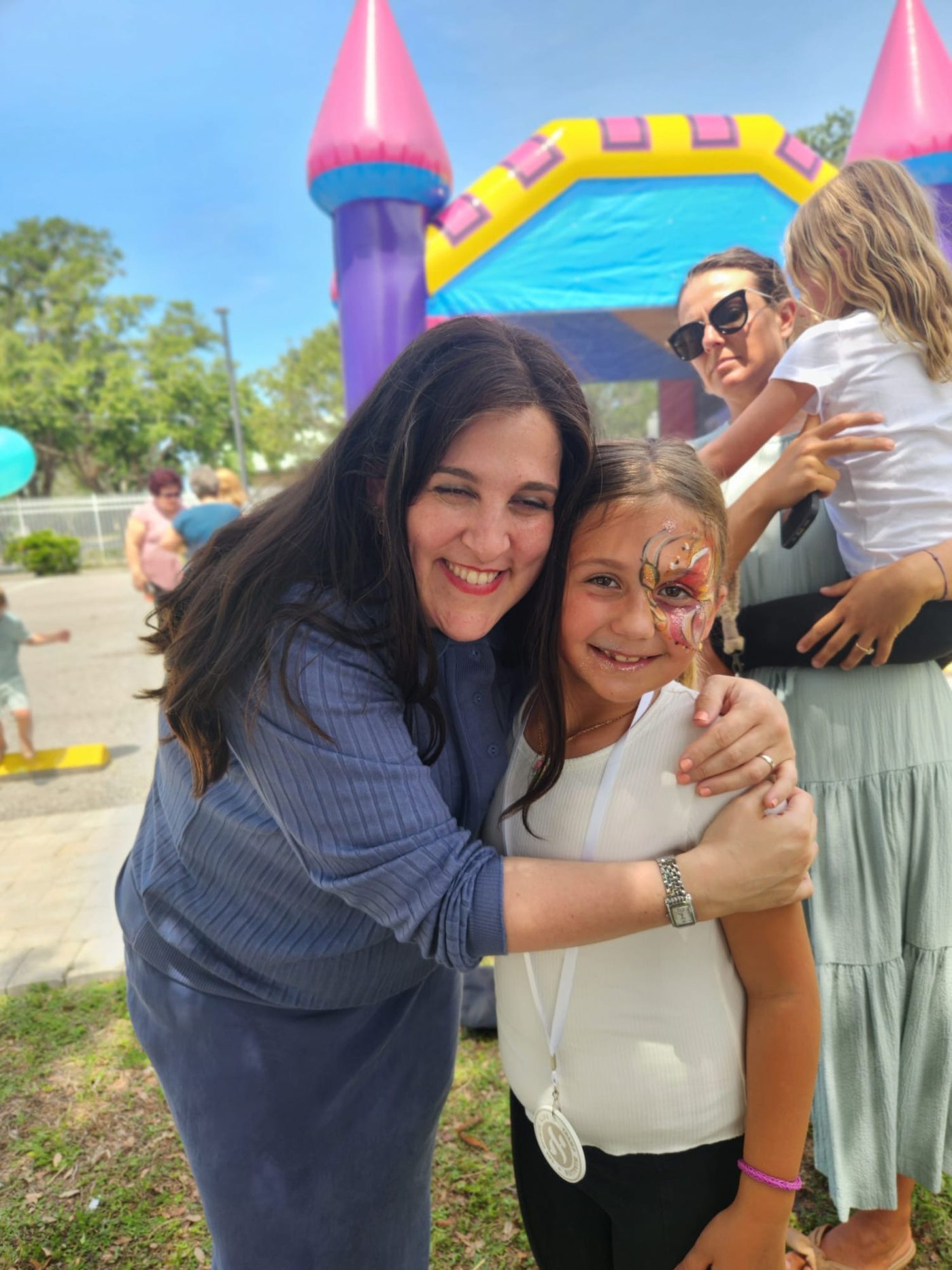 A candid moment at Chabad of Venice