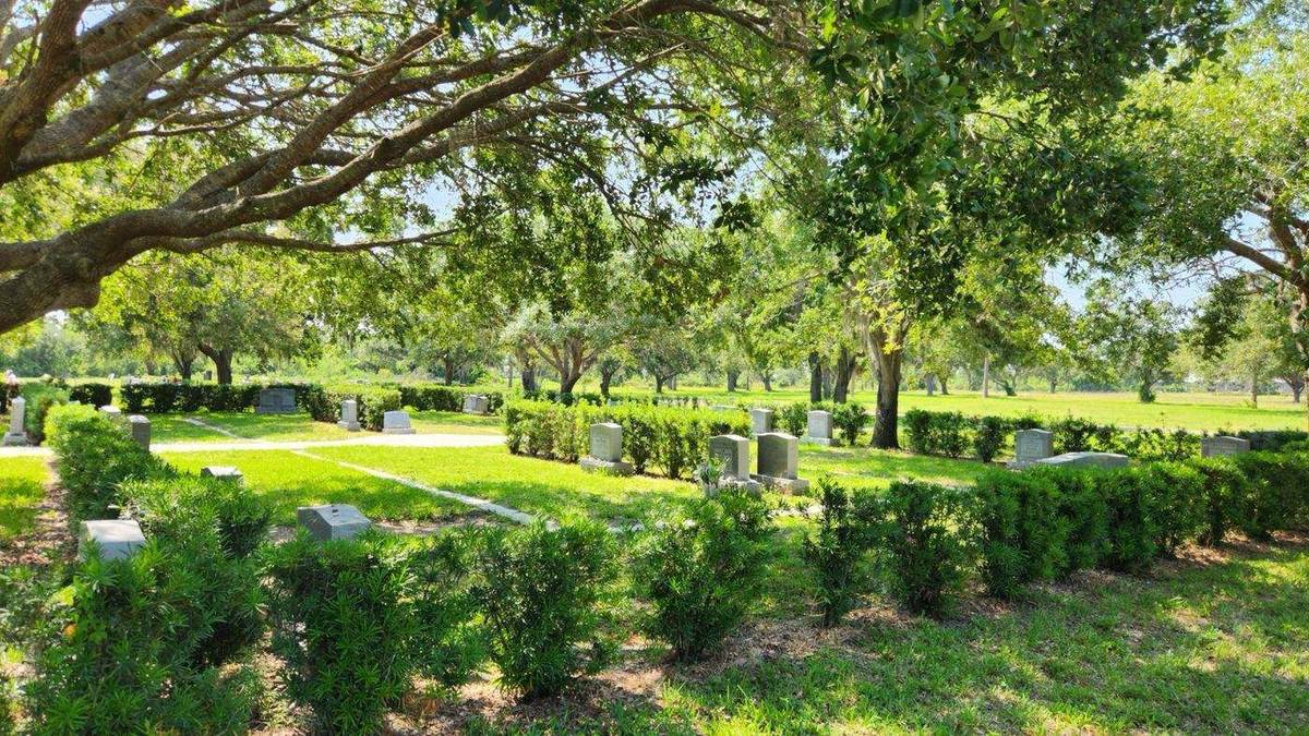 A shaded corner of the Jerusalem Gardens section
