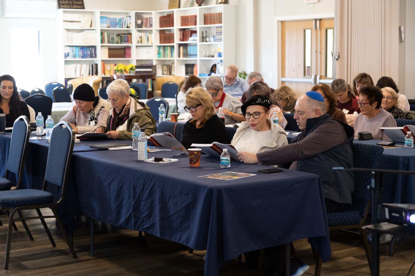 A JLI class in session at Chabad of Venice
